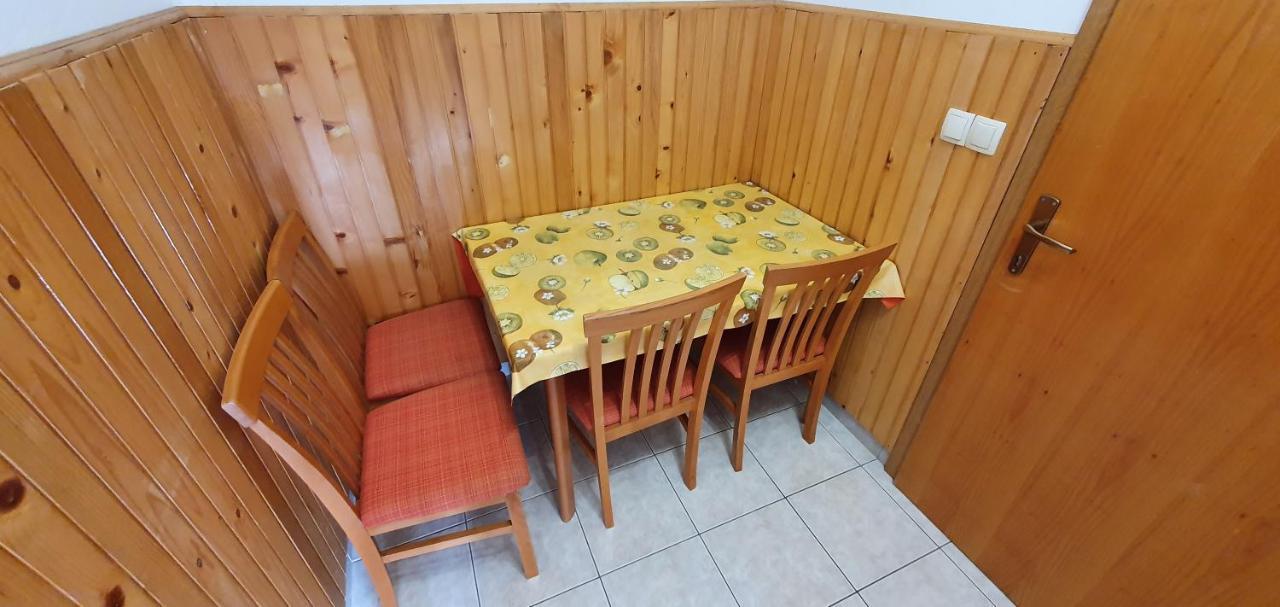 Apartments Duvnjak Omiš Eksteriør bilde