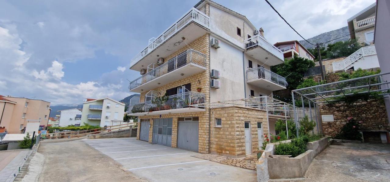 Apartments Duvnjak Omiš Eksteriør bilde